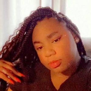 Meet your Posher, Traceÿ